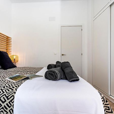 Precioso Apartamento Con Terraza En La Nogalera By Rent Me Torremolinos Luaran gambar